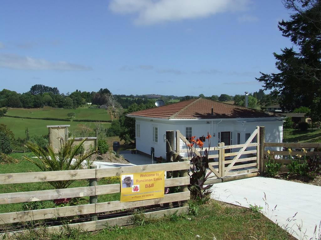 Runciman Berries And Emus B&B Ramarama Extérieur photo